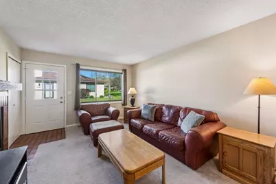 8646 S Maplebrook Circle, Brooklyn Park, MN 55445 - Photo 5