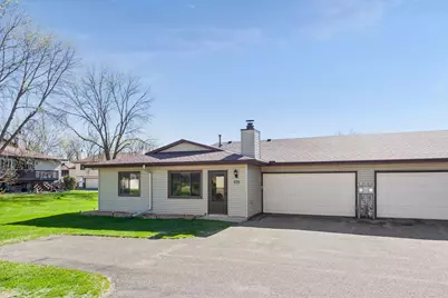 8646 S Maplebrook Circle, Brooklyn Park, MN 55445 - Photo 3