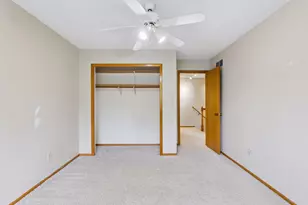 518 Lovell Ave, Roseville, MN 55113 - Photo 23