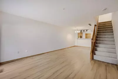 2225 Ranchview Lane N #7, Plymouth, MN 55447 - Photo 9