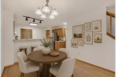 2225 Ranchview Lane N #7, Plymouth, MN 55447 - Photo 5