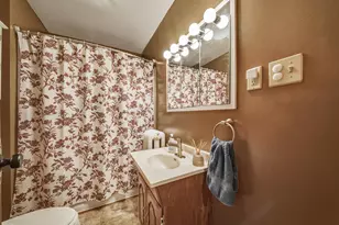 1833 Kranzfelder St, Bloomer, WI 54724 - Photo 19