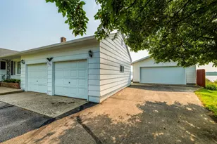 202 Lomond Dr NW, Bagley, MN 56621 - Photo 27