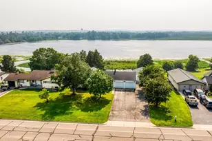 202 Lomond Dr NW, Bagley, MN 56621 - Photo 1