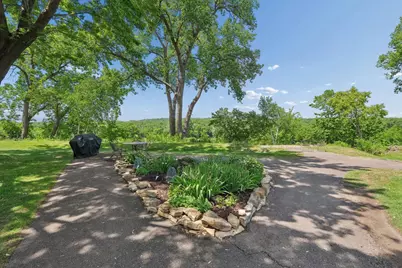 1077 Sibley Memorial Highway #504, LilyDale, MN 55118 - Photo 29