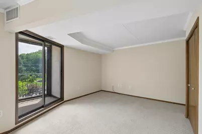 1077 Sibley Memorial Highway #504, LilyDale, MN 55118 - Photo 9