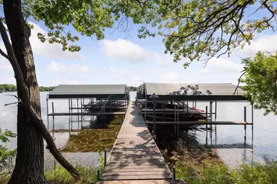 425 Carpenters Point, Wayzata, MN 55391 - Photo 7