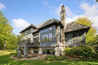 425 Carpenters Point, Wayzata, MN 55391 - Photo 3
