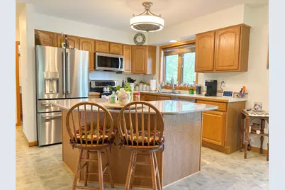 317 Union Avenue N, Fergus Falls, MN 56537 - Photo 9