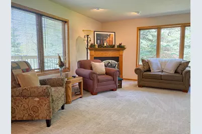 317 Union Avenue N, Fergus Falls, MN 56537 - Photo 7