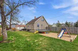 224 Elm St W, Detroit Lakes, MN 56501 - Photo 29