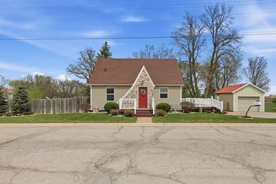 224 Elm Street W, Detroit Lakes, MN 56501 - Photo 1