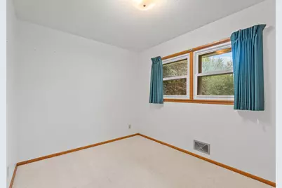 310 Lanewood Lane N, Plymouth, MN 55447 - Photo 19