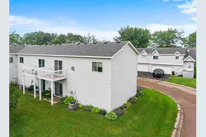 8701 Glasgow Lane, Saint Bonifacius, MN 55375 - Photo 17