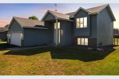 936 S Cedar Street, Belle Plaine, MN 56011 - Photo 29