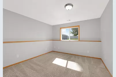 936 S Cedar Street, Belle Plaine, MN 56011 - Photo 21