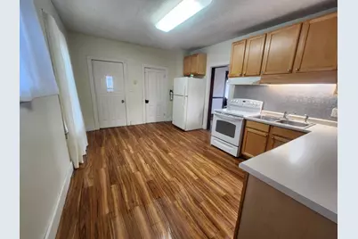364 W Church Street, Ellsworth, WI 54011 - Photo 5