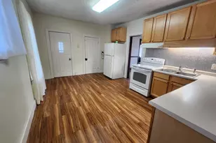 364 W Church St, Ellsworth, WI 54011 - Photo 5