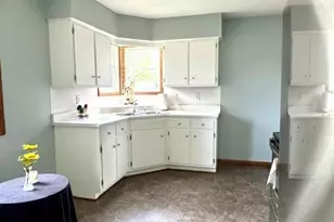 206 Elm Ave SE, Montgomery, MN 56069 - Photo 7