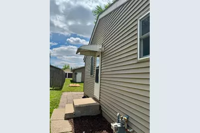 206 Elm Avenue SE, Montgomery, MN 56069 - Photo 17
