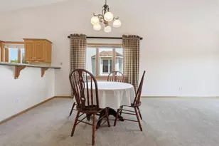 1668 Mackubin St, Saint Paul, MN 55117 - Photo 11