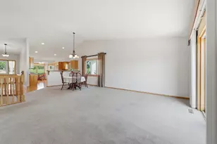 1668 Mackubin St, Saint Paul, MN 55117 - Photo 15