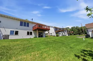 1668 Mackubin St, Saint Paul, MN 55117 - Photo 37
