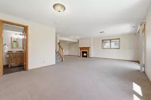 1668 Mackubin St, Saint Paul, MN 55117 - Photo 27