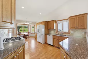 1668 Mackubin St, Saint Paul, MN 55117 - Photo 5