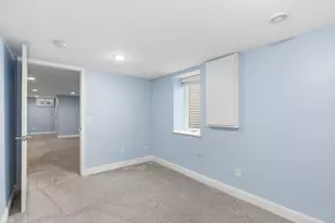 12 W 104th St, Bloomington, MN 55420 - Photo 35