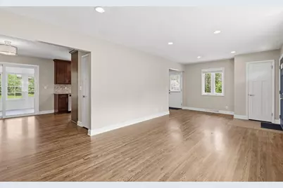 12 W 104th Street, Bloomington, MN 55420 - Photo 5