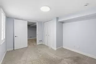 12 W 104th St, Bloomington, MN 55420 - Photo 33