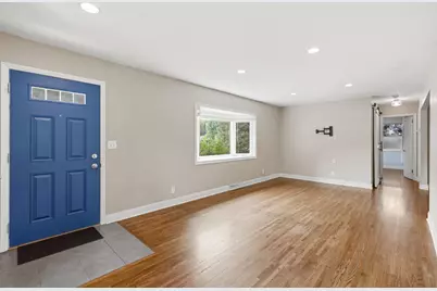 12 W 104th Street, Bloomington, MN 55420 - Photo 3