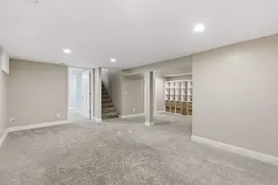 12 W 104th St, Bloomington, MN 55420 - Photo 27