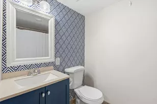 12 W 104th St, Bloomington, MN 55420 - Photo 37