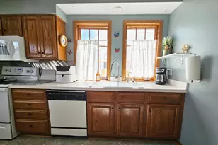 952 Ottawa Ave, West Saint Paul, MN 55118 - Photo 9