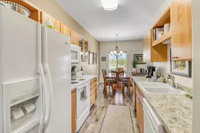 1320 Washington Avenue #307, Detroit Lakes, MN 56501 - Photo 17