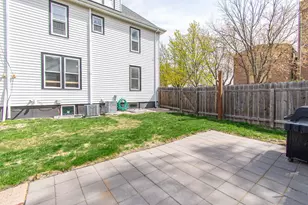 203 7th St S, Moorhead, MN 56560 - Photo 7