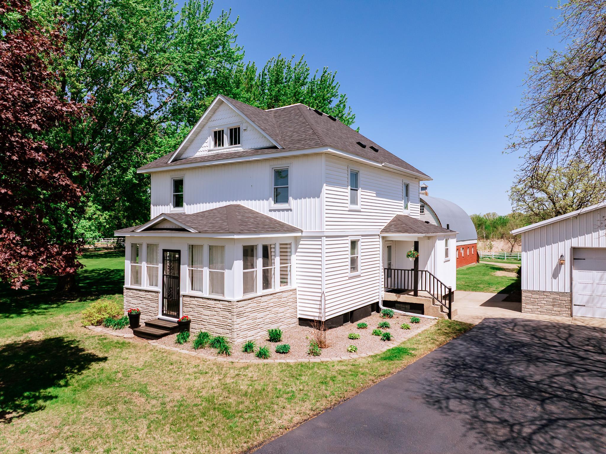 5976 Co Rd 141, Saint Augusta, MN 56301 - MLS 7076035 - Coldwell Banker