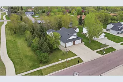 3545 42nd Avenue S, Fargo, ND 58104 - Photo 27