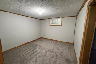 346 15th Ave S, Fargo,  58103 - Photo 17