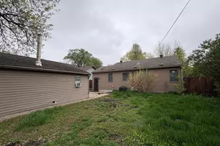 346 15th Ave S, Fargo,  58103 - Photo 3