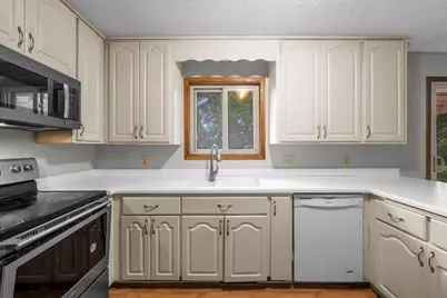 5451 Upper 147th Street W, Apple Valley, MN 55124 - Photo 9