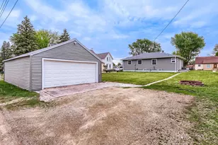 508 3rd St NE, Montgomery, MN 56069 - Photo 17