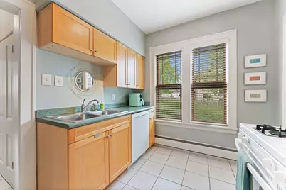 586 Ashland Avenue #2, Saint Paul, MN 55102 - Photo 19