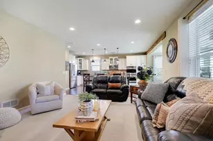 8619 Portage Ln E, Shakopee, MN 55379 - Photo 27