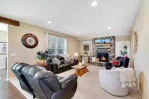 8619 Portage Ln E, Shakopee, MN 55379 - Photo 25