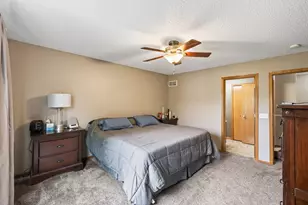 5135 Farnham Dr N, Hugo, MN 55038 - Photo 15