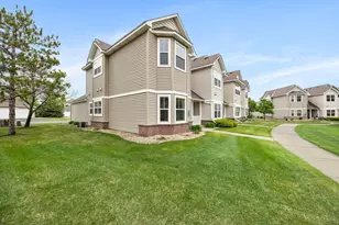 12122 Yancy St NE, Blaine, MN 55449 - Photo 7