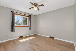 515 Columbus Ave, Cohasset, MN 55721 - Photo 17